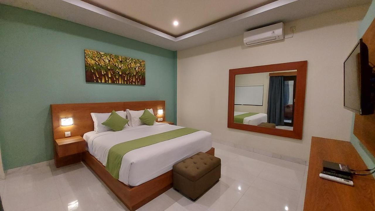 Hotel The New Moon Seminyak Exterior foto